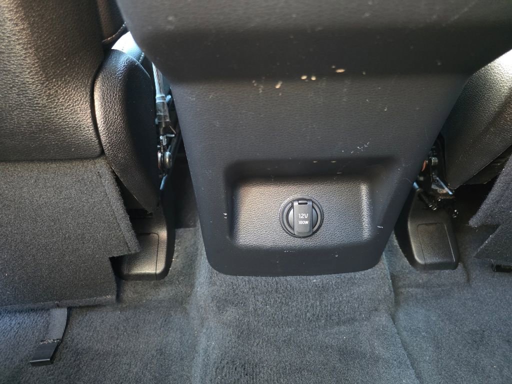 Used 2022 Kia Telluride EX w/ EX Premium Package image 18