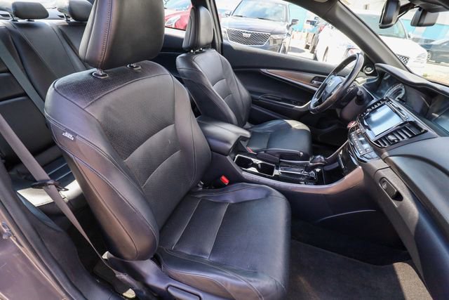 Used 2016 Honda Accord Touring image 39