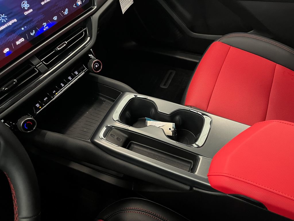 Certified 2024 Chevrolet Equinox EV RS image 28