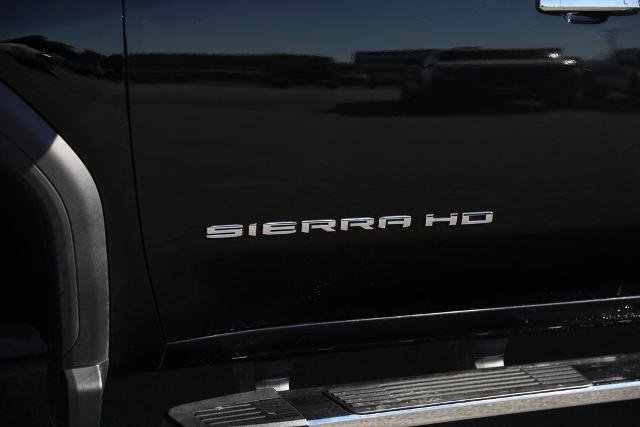 Used 2024 GMC Sierra 2500 SLT w/ SLT Premium Package image 5