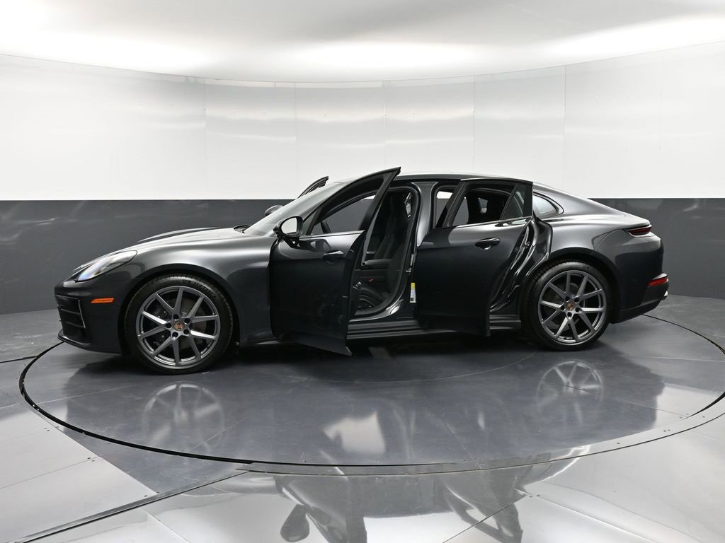 New 2026 Porsche Panamera 4 image 36