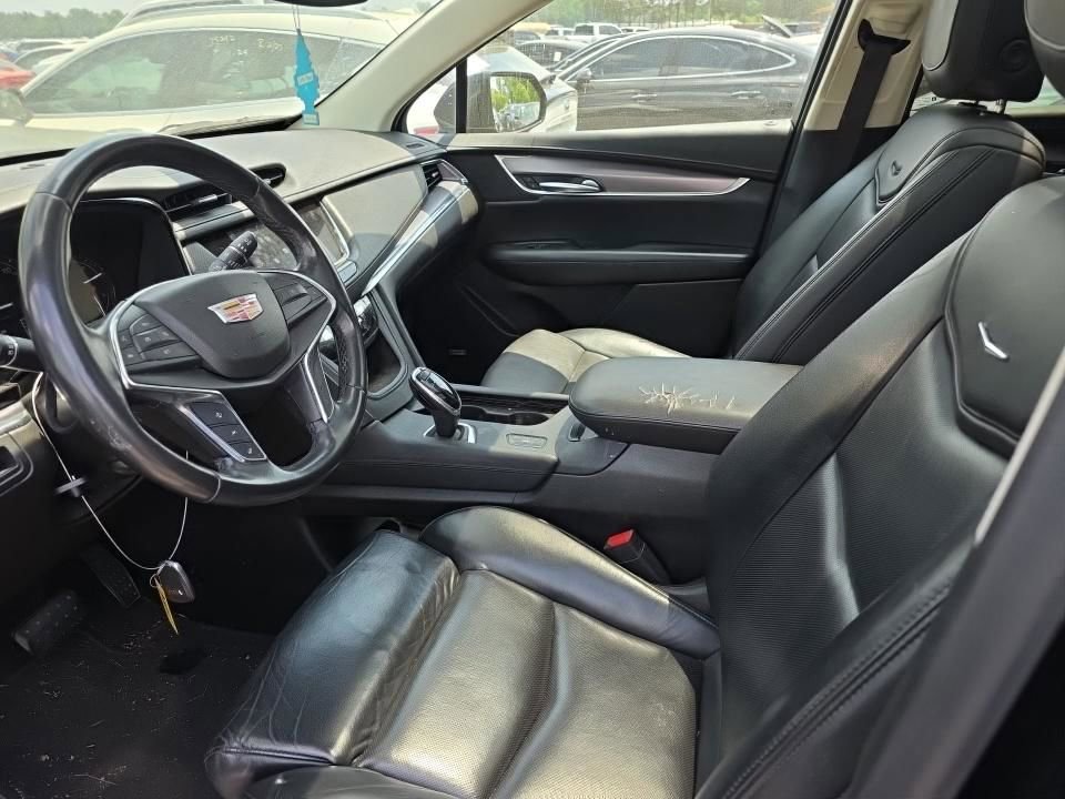 Used 2019 Cadillac XT5 Luxury FWD image 4