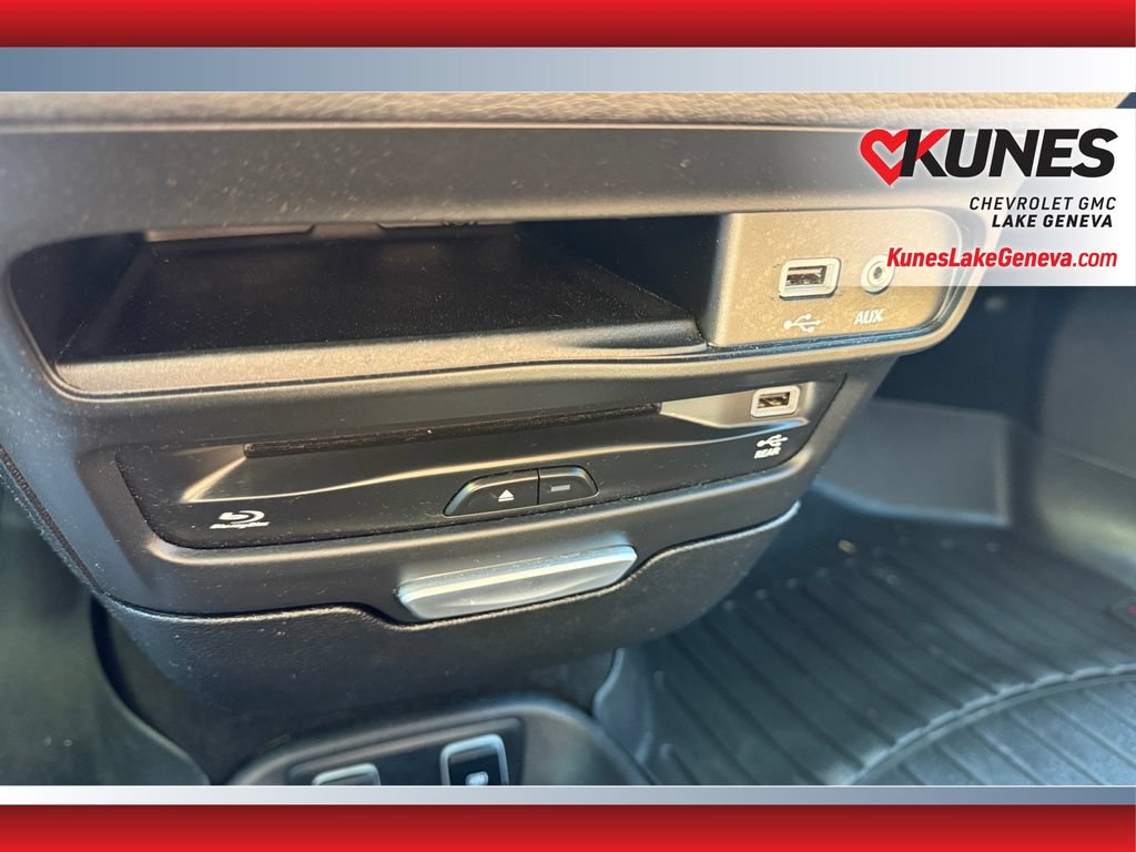 Used 2018 Chrysler Pacifica Limited w/ Advanced Safetytec Group FWD image 33