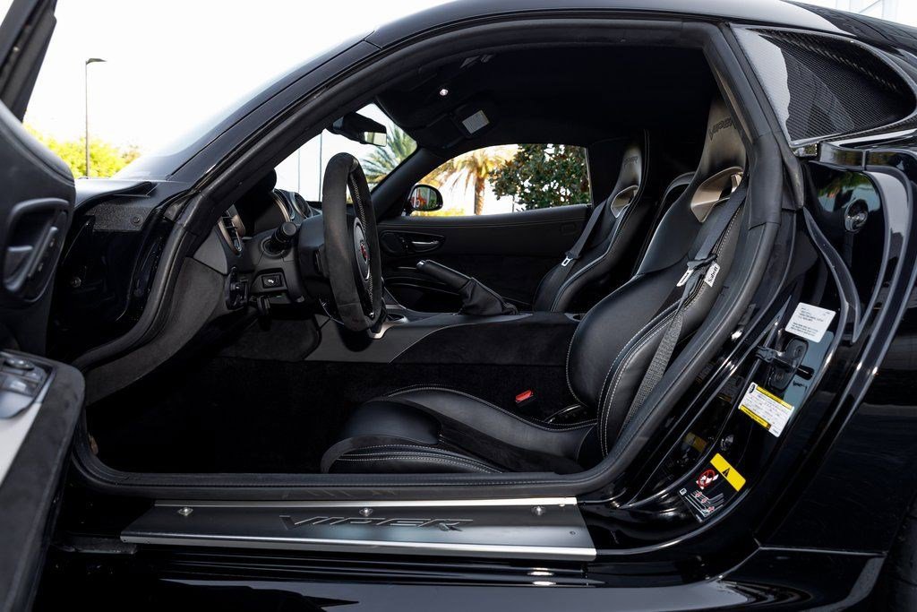 Used 2017 Dodge Viper GTC w/ ACR Package RWD image 39