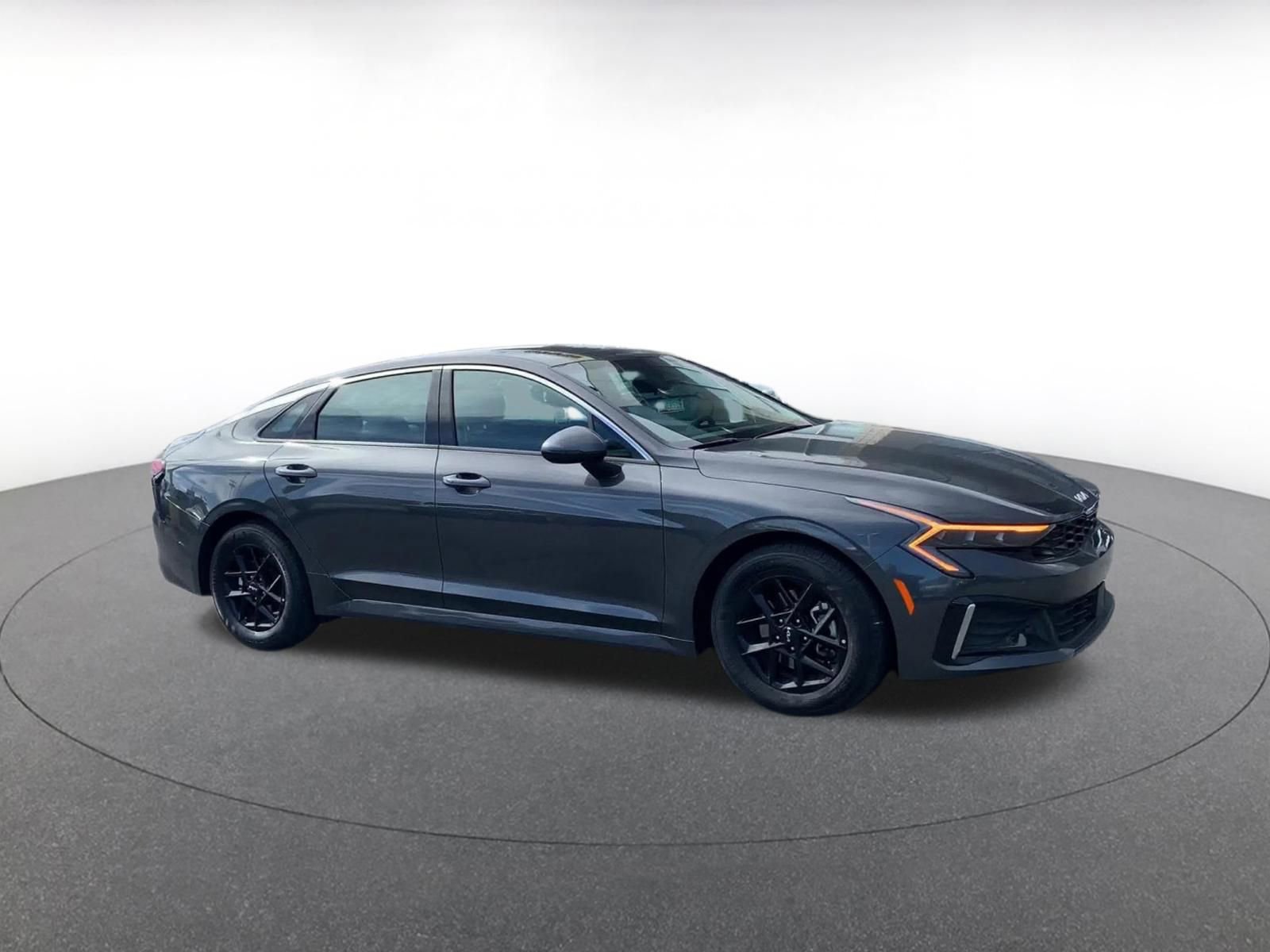 Used 2025 Kia K5 LXS video 2