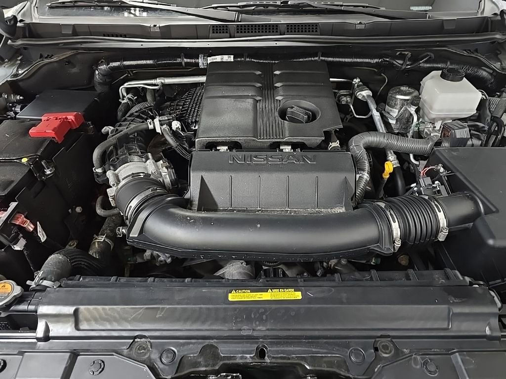 Used 2023 Nissan Frontier PRO-4X w/ Pro Convenience Package image 12