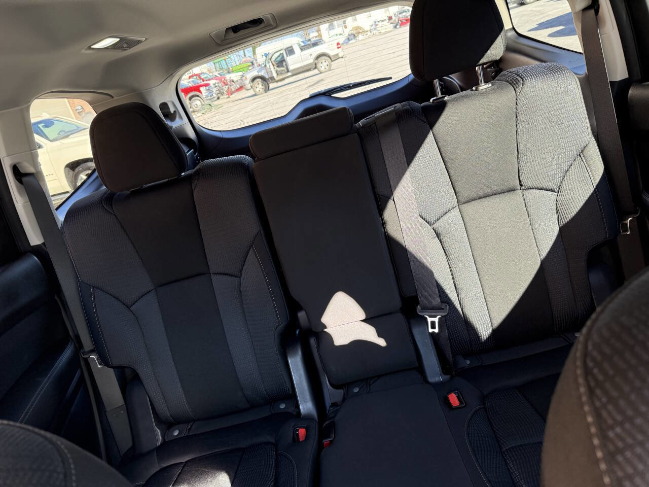 Used 2024 Subaru Ascent Premium w/ Convenience Package image 12