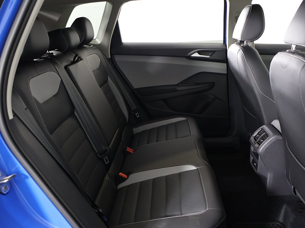 Used 2022 Volkswagen Taos SEL image 36