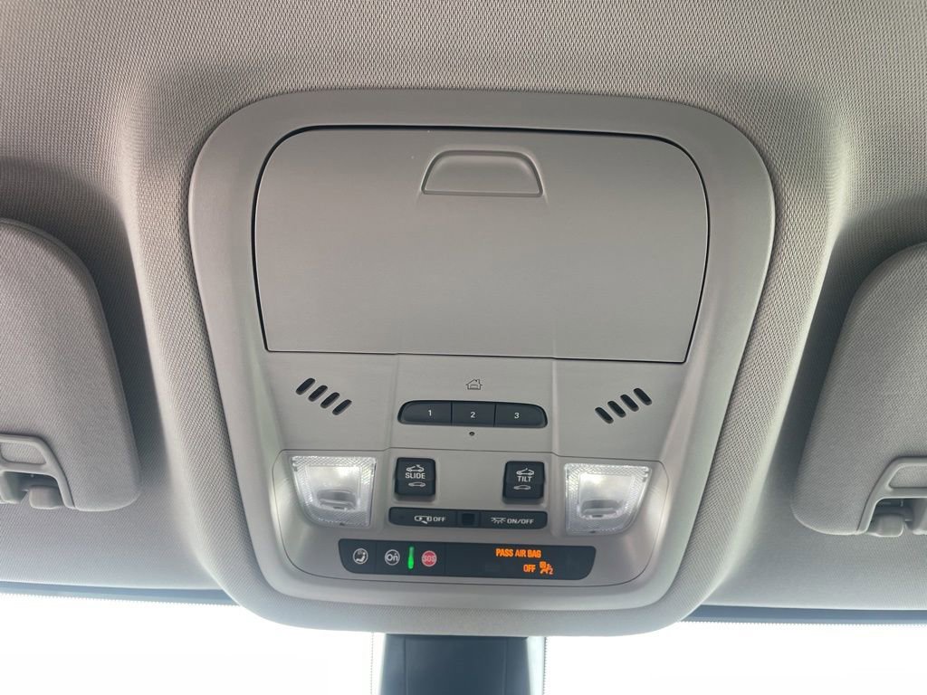 Used 2023 GMC Acadia SLT w/ Technology Package image 23