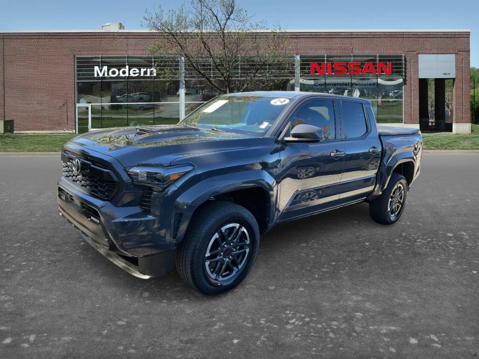 Used 2024 Toyota Tacoma TRD Sport AWD/4WD image 1