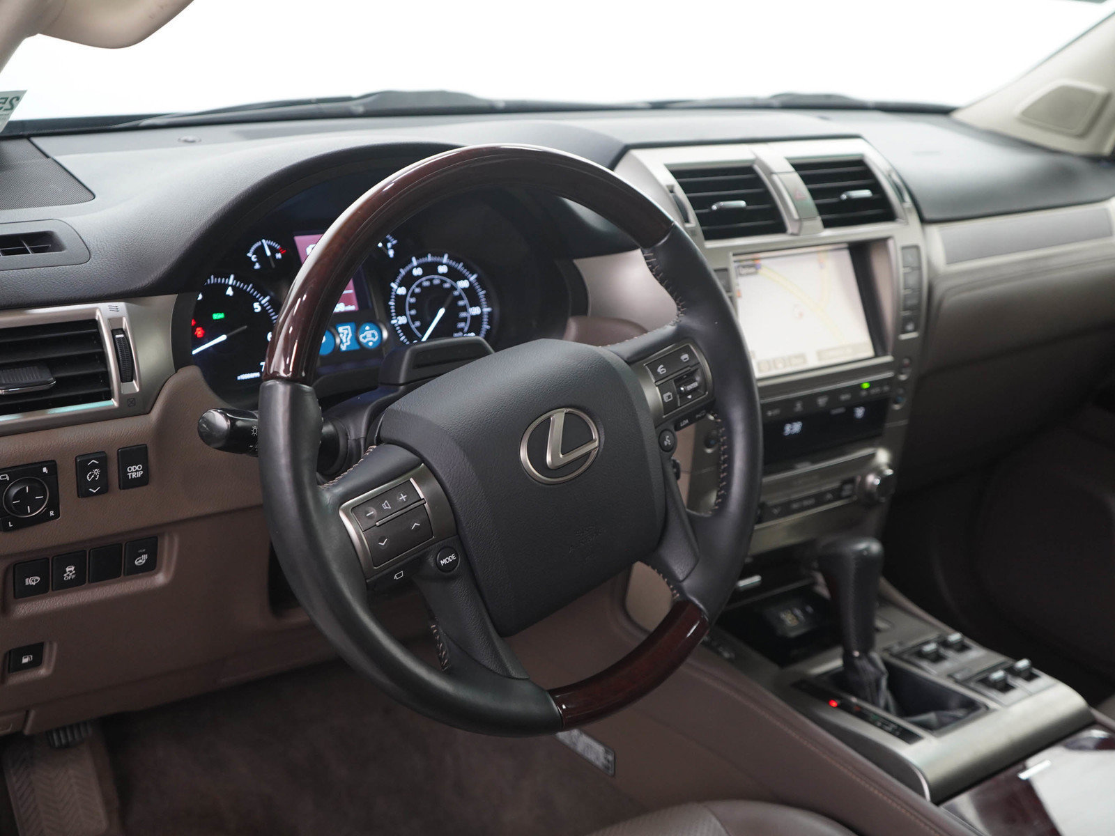 Used 2019 Lexus GX 460 Luxury AWD/4WD image 20