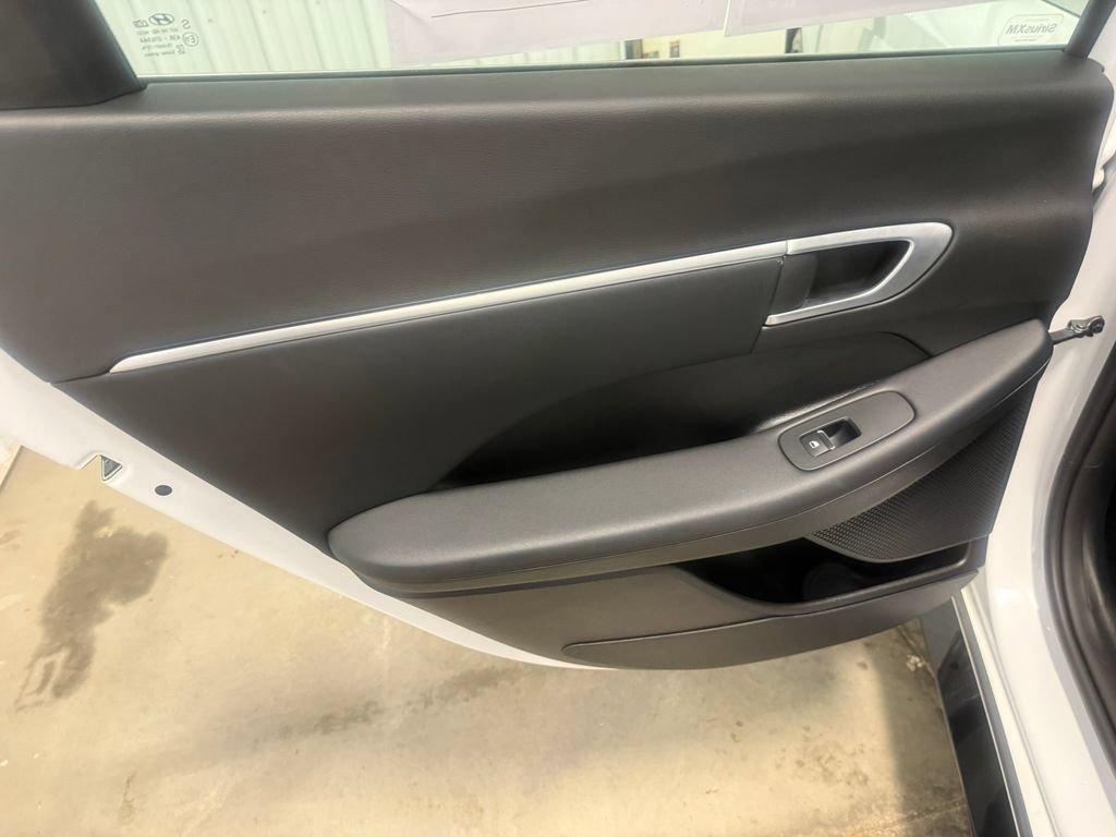 Certified 2026 Hyundai Sonata SEL FWD image 24