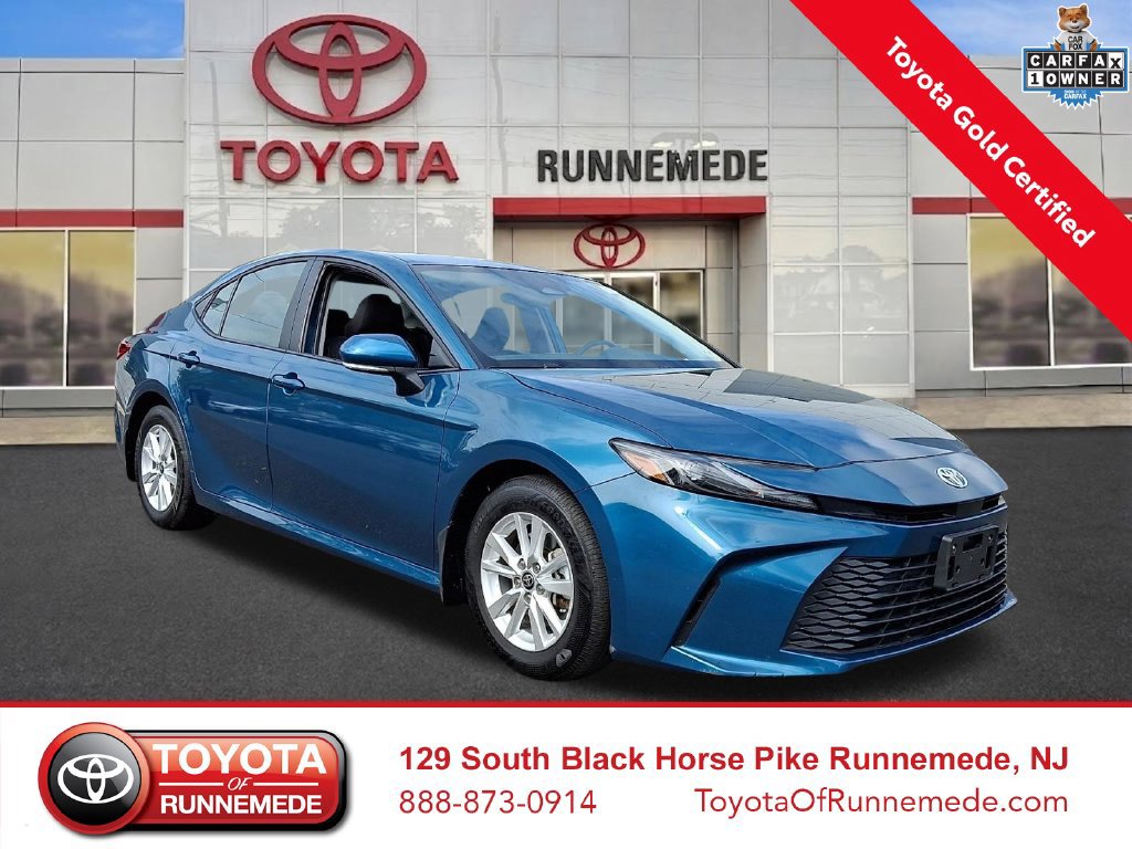 Certified 2025 Toyota Camry LE w/ Convenience Package FWD image 1