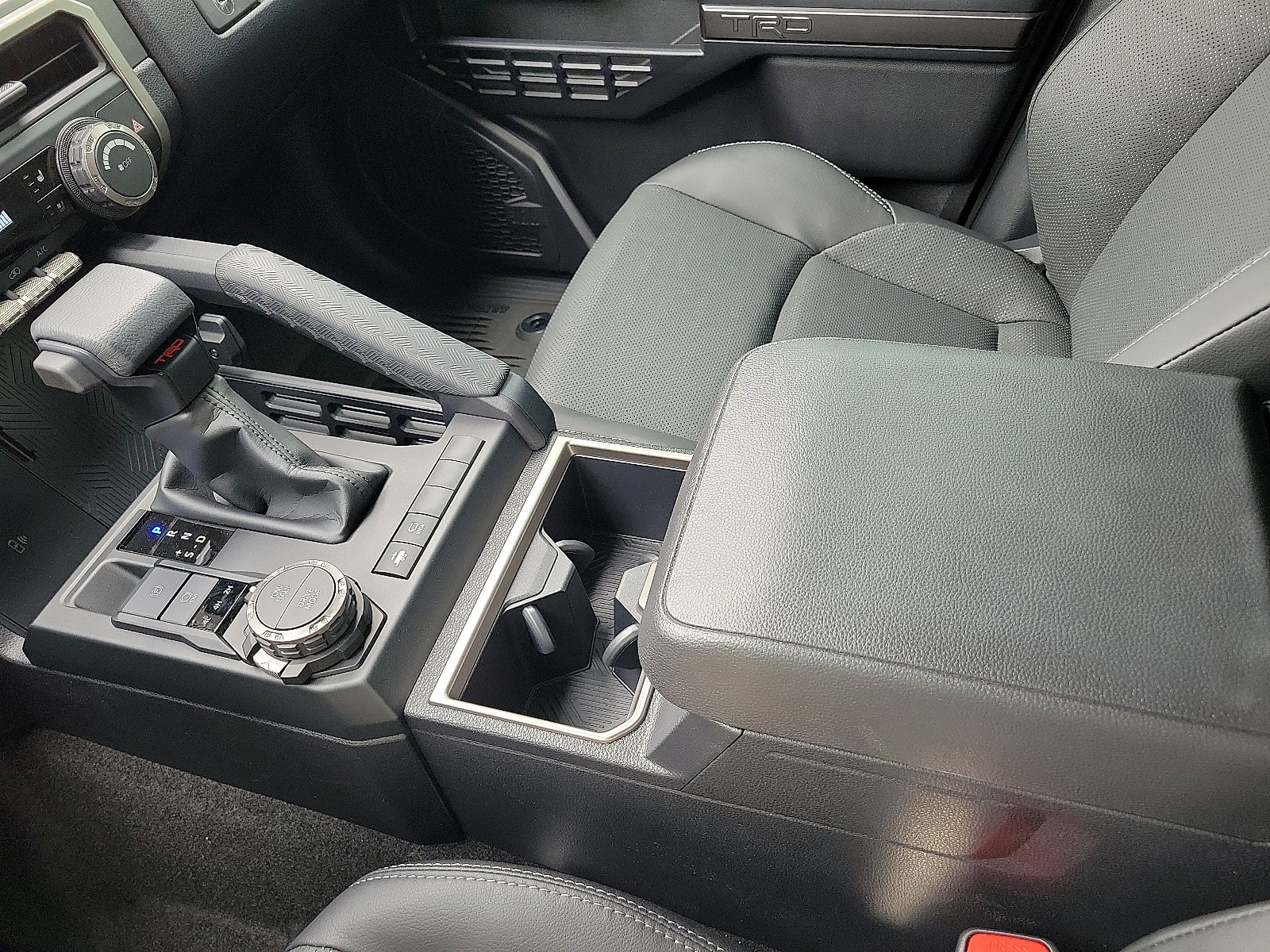 New 2025 Toyota 4Runner TRD Sport Premium w/ Tow Technology Package image 20