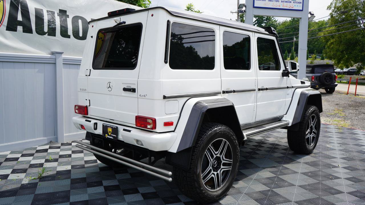 Used 2018 Mercedes-Benz G 550 Squared image 9