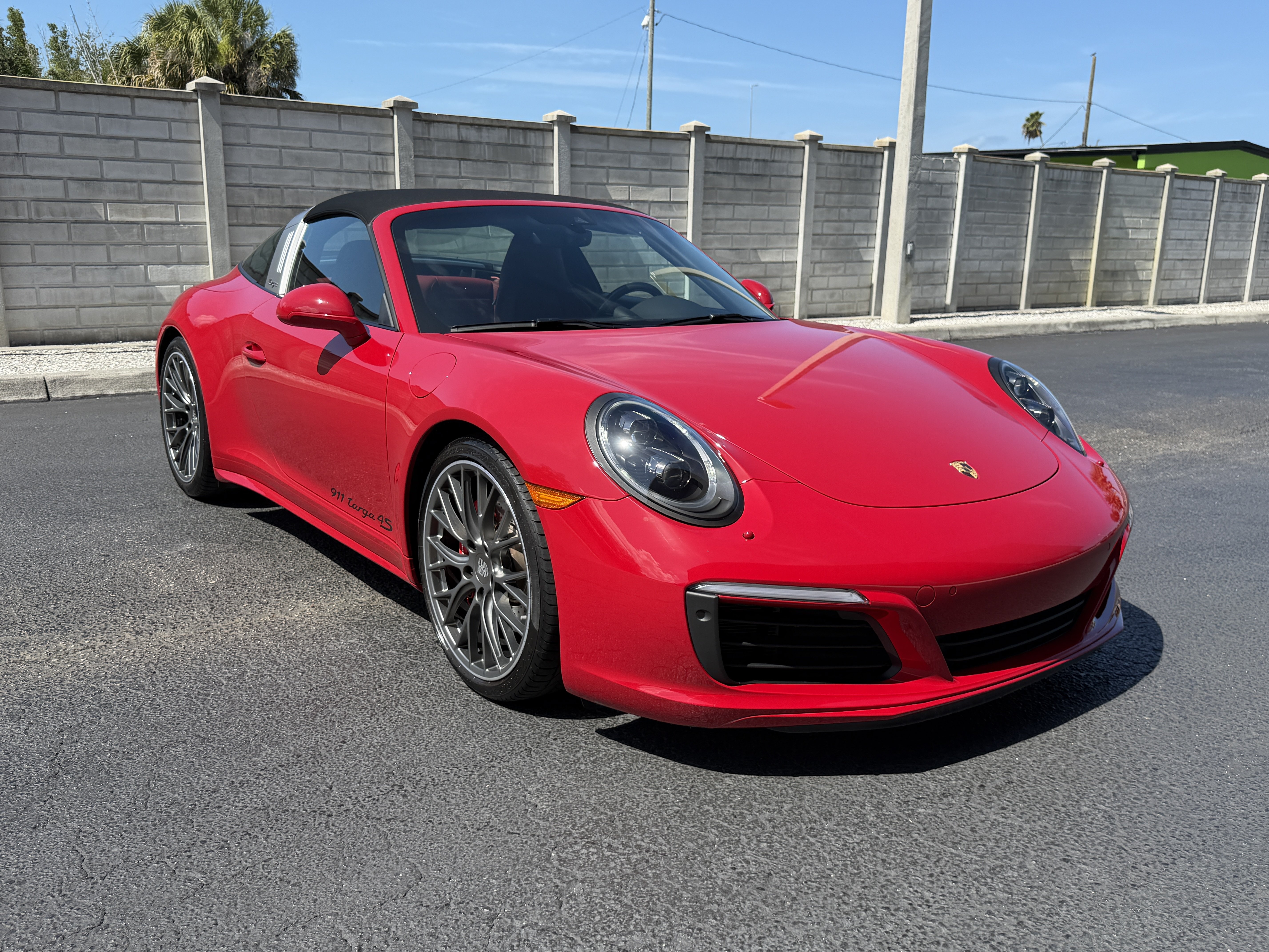 Certified 2017 Porsche 911 Targa 4S AWD/4WD image 8