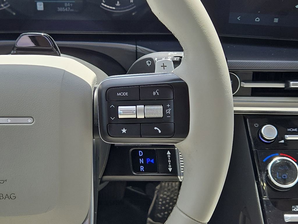 Used 2025 Hyundai Santa Fe SEL AWD/4WD image 18