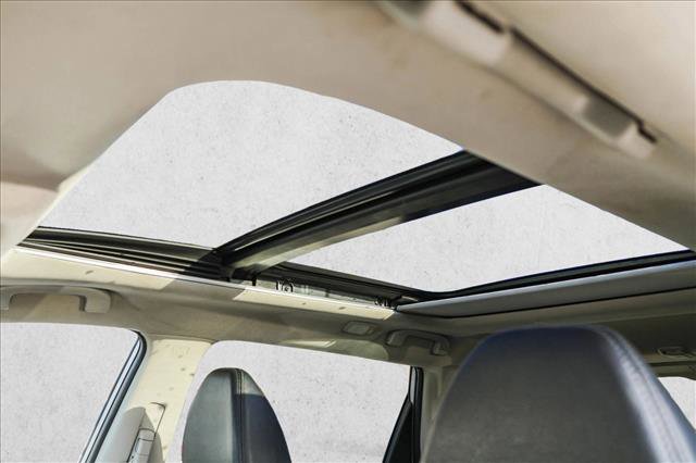 Used 2016 Nissan Rogue SL w/ SL Premium Package image 22