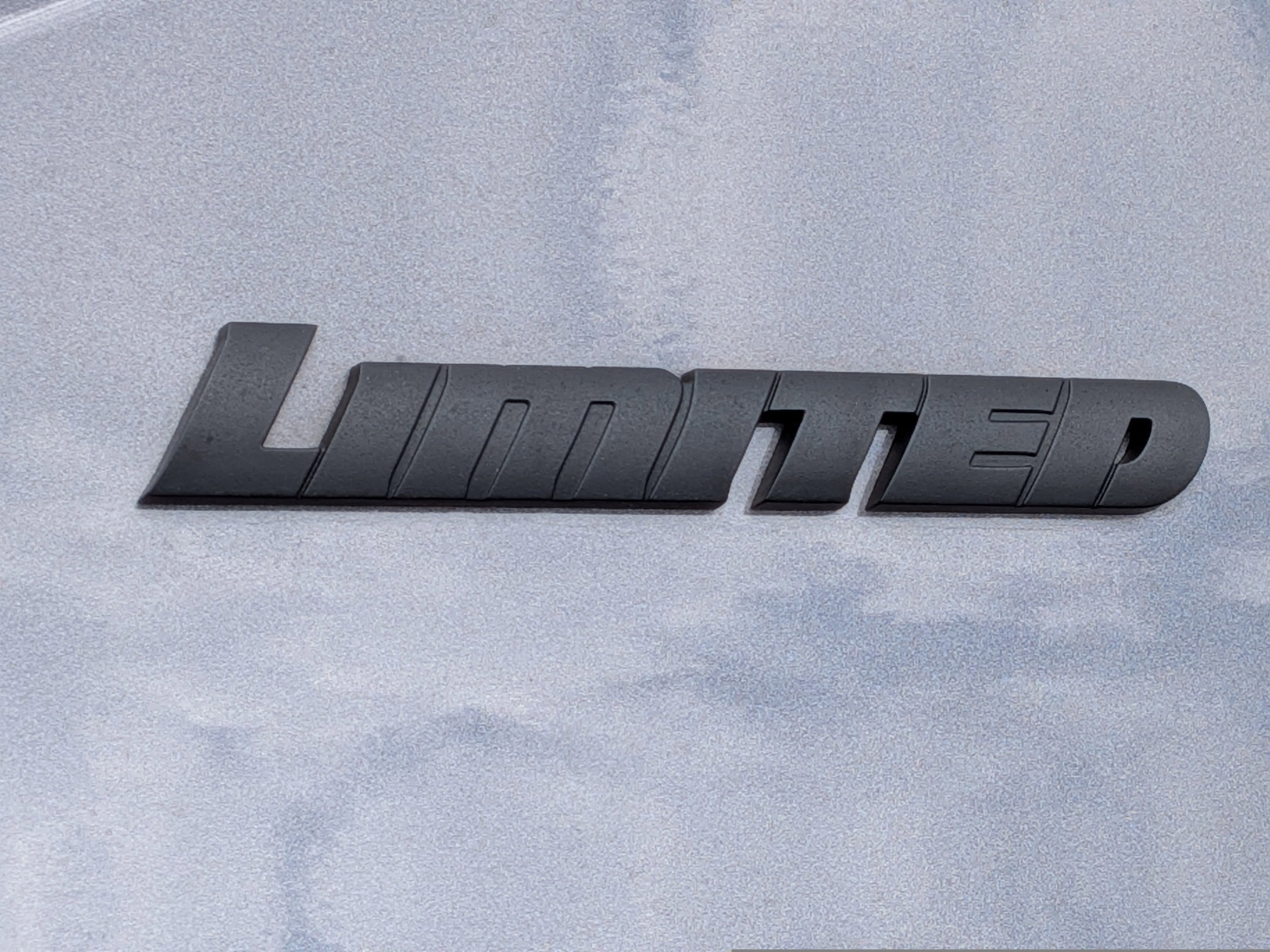 Used 2025 Toyota Tundra Limited AWD/4WD image 12