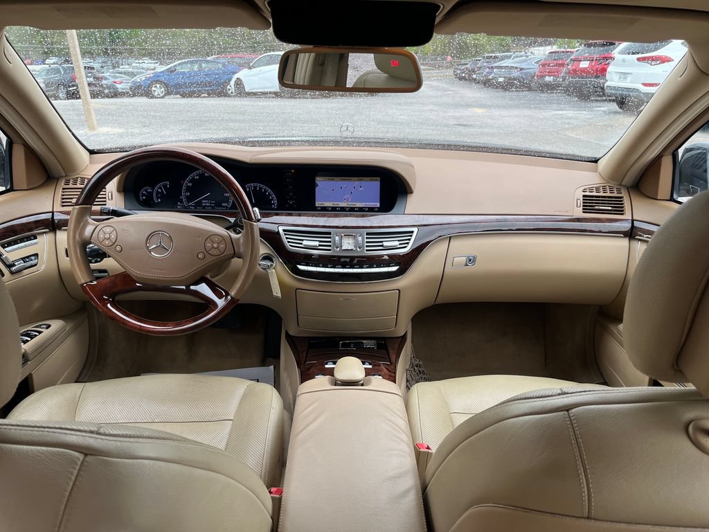 Used 2013 Mercedes-Benz S 550 image 25
