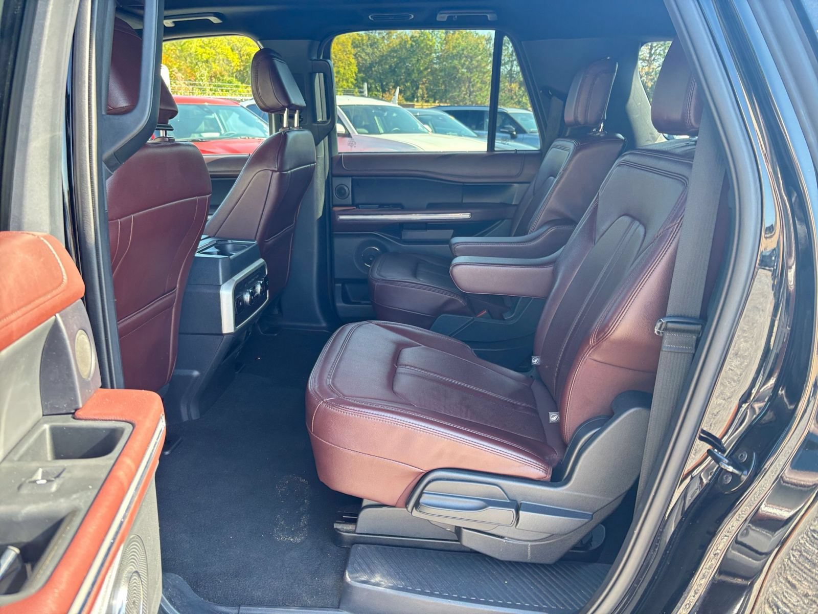 Used 2024 Ford Expedition Max Limited RWD image 27