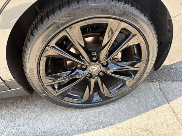 Used 2025 Lexus ES 300h F Sport w/ Accessory Package (Z1) FWD image 38