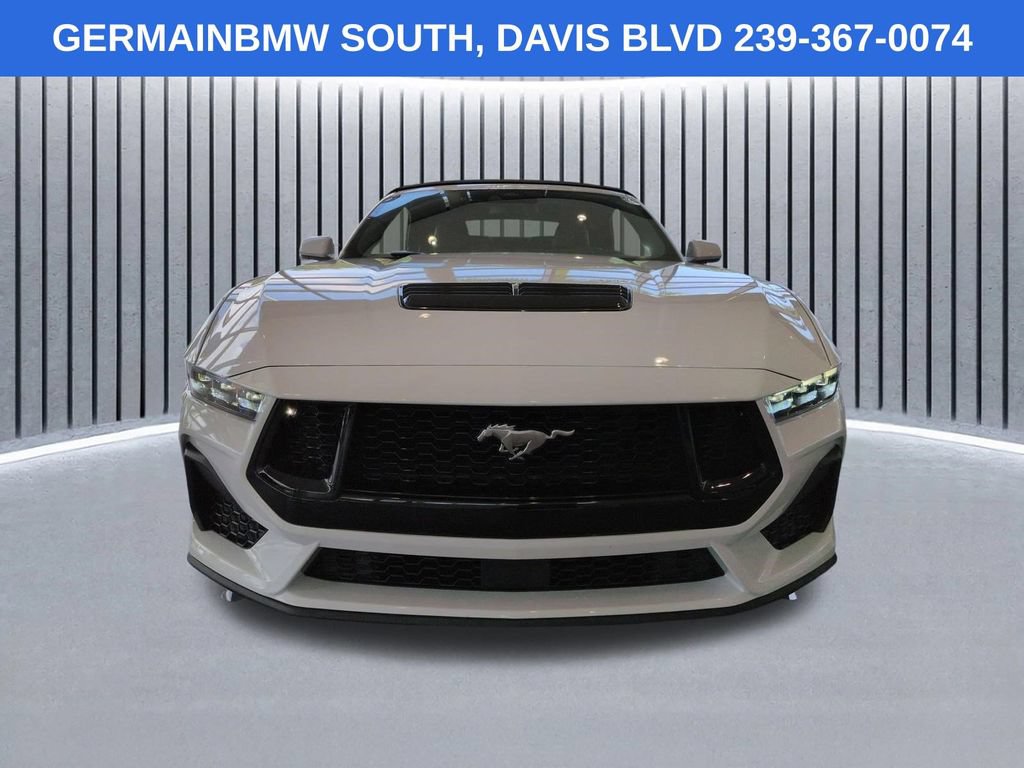 Used 2025 Ford Mustang GT Premium RWD image 10