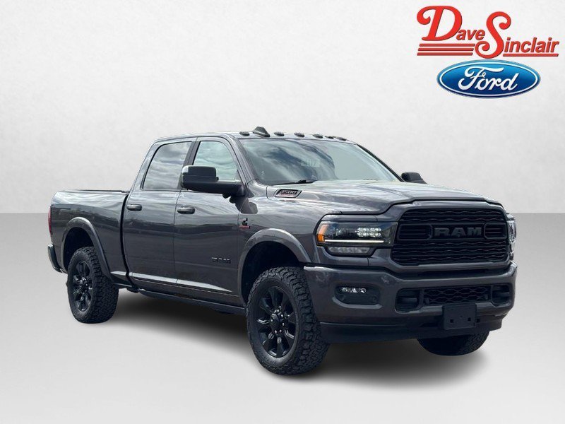 Used 2022 RAM 3500 Limited AWD/4WD image 4
