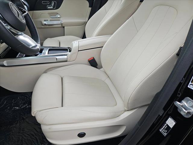 Used 2026 Mercedes-Benz GLB 250 image 15