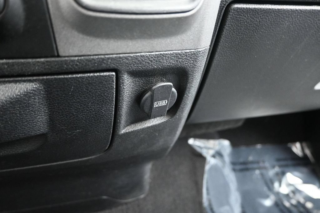 Used 2018 RAM 1500 ST w/ SXT Appearance Group AWD/4WD image 27