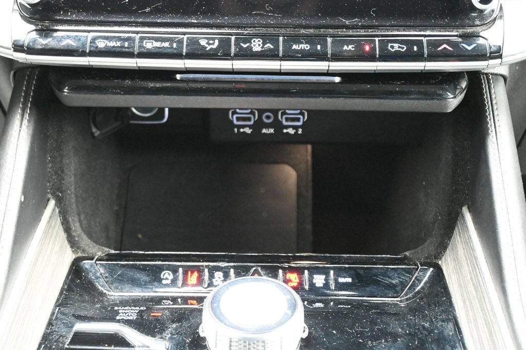 Used 2024 Jeep Wagoneer Series II AWD/4WD image 22
