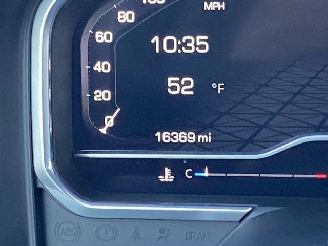 Used 2024 GMC Sierra 2500 AT4 w/ AT4 Preferred Package image 8