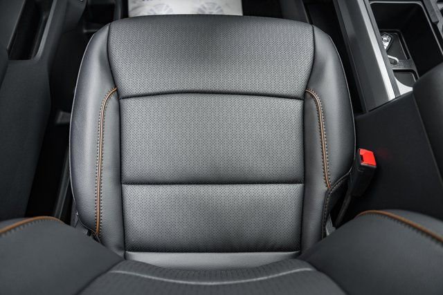 New 2026 Ford F250 Lariat w/ Lariat Ultimate Package image 45