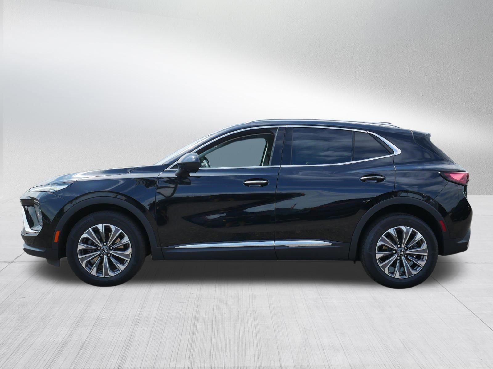 Used 2025 Buick Envision Preferred AWD/4WD image 4