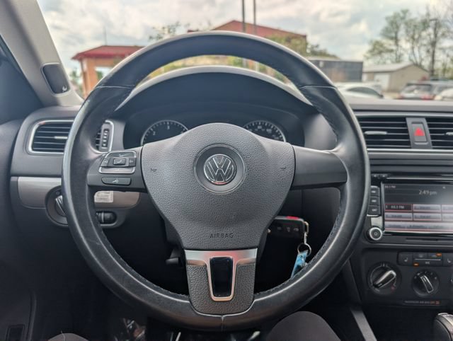 Used 2013 Volkswagen Jetta TDI FWD image 10