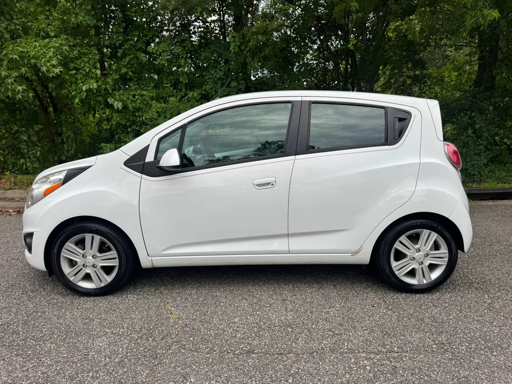 Used 2014 Chevrolet Spark LT FWD image 3
