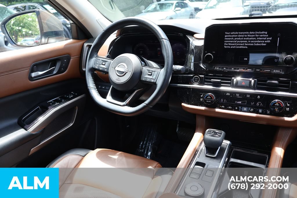 Used 2023 Nissan Pathfinder Platinum w/ Cargo Package AWD/4WD image 27