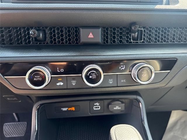 Used 2024 Honda CR-V LX image 15