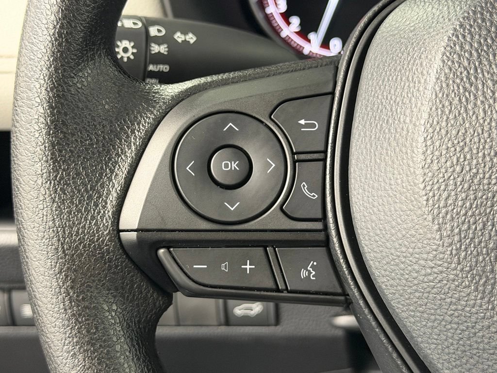 Certified 2025 Toyota RAV4 XLE w/ Convenience Package FWD image 28