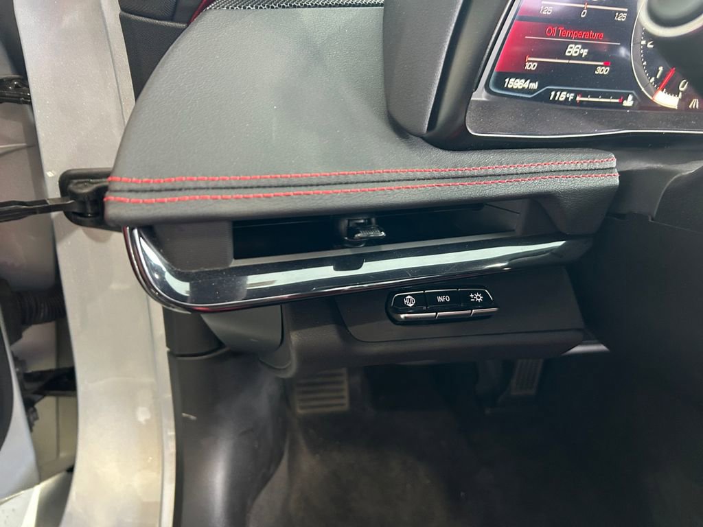 Used 2023 Chevrolet Corvette Stingray Preferred Conv w/ Stealth Interior Trim Package RWD image 19