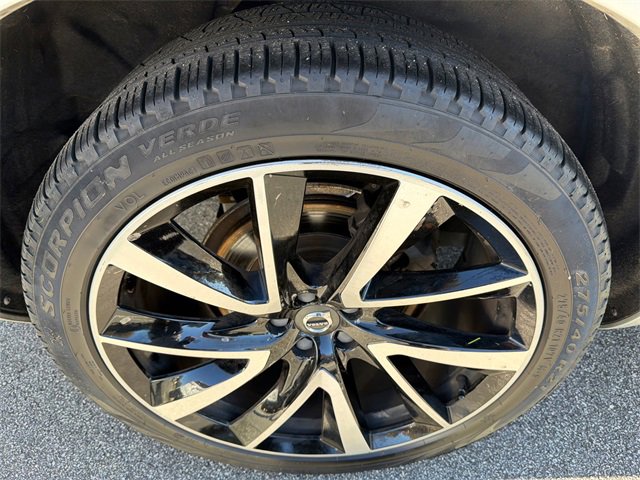 Used 2018 Volvo XC90 T6 Inscription w/ Convenience Package image 17