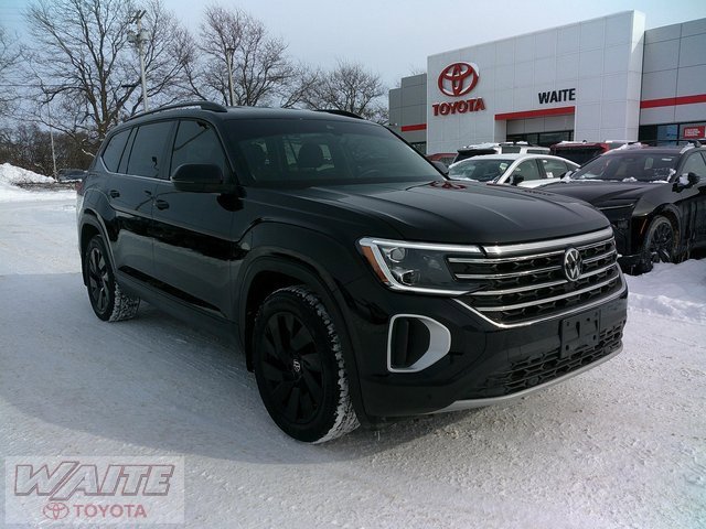 Used 2024 Volkswagen Atlas SE image 1