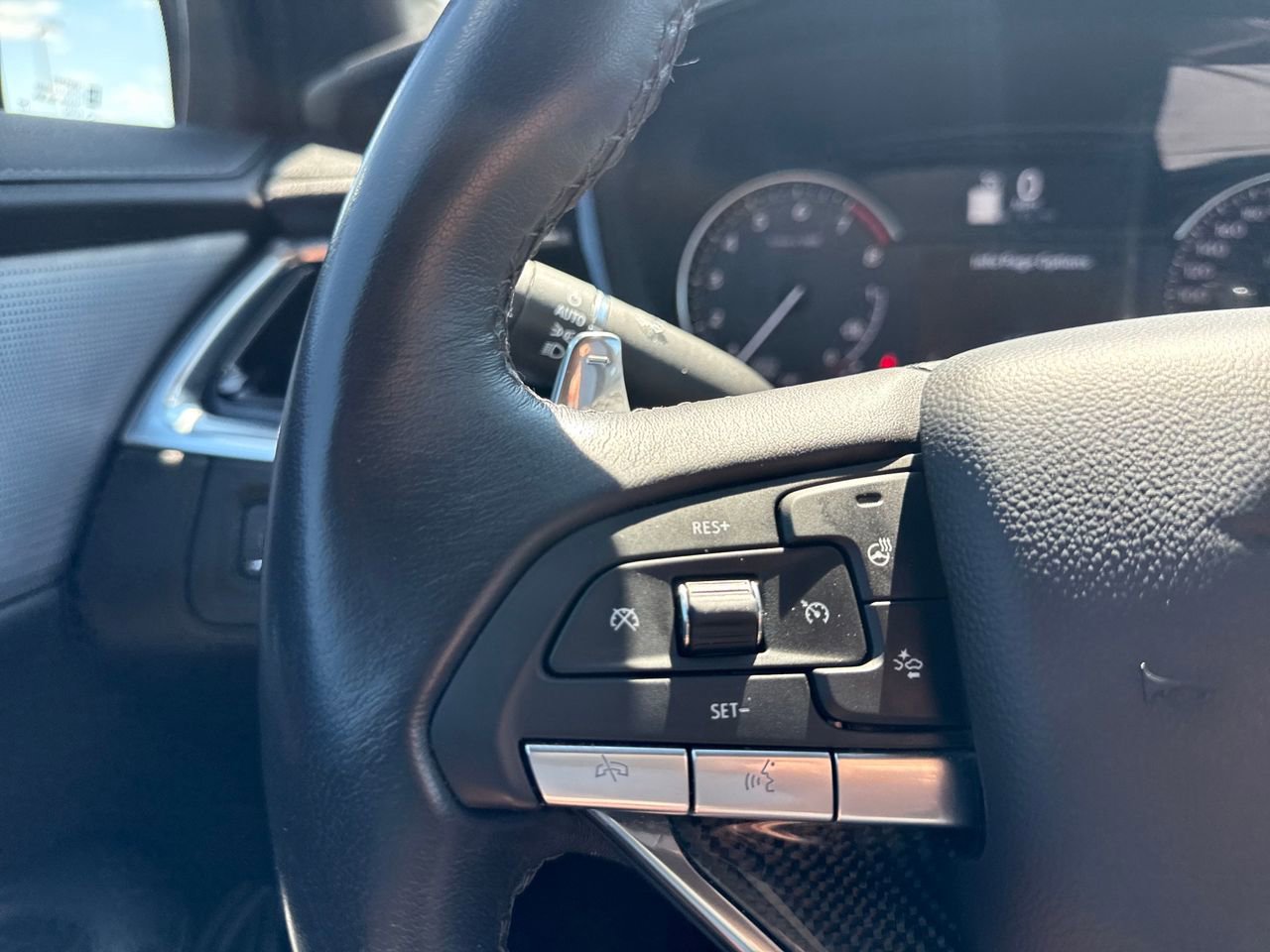 Used 2024 Cadillac XT6 Sport image 27