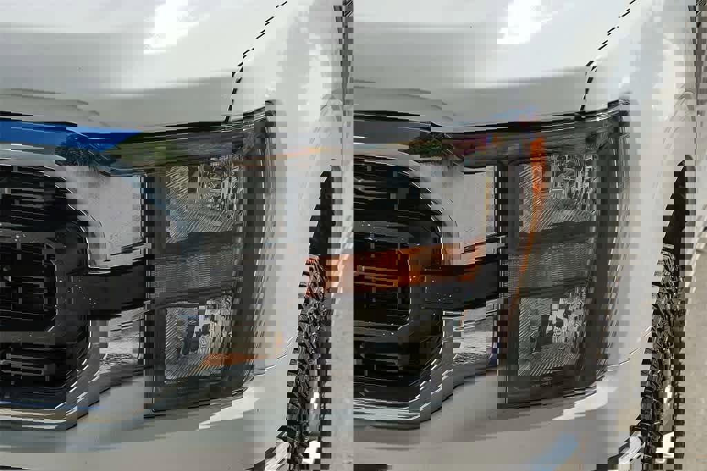 Used 2023 Ford F150 XLT image 8