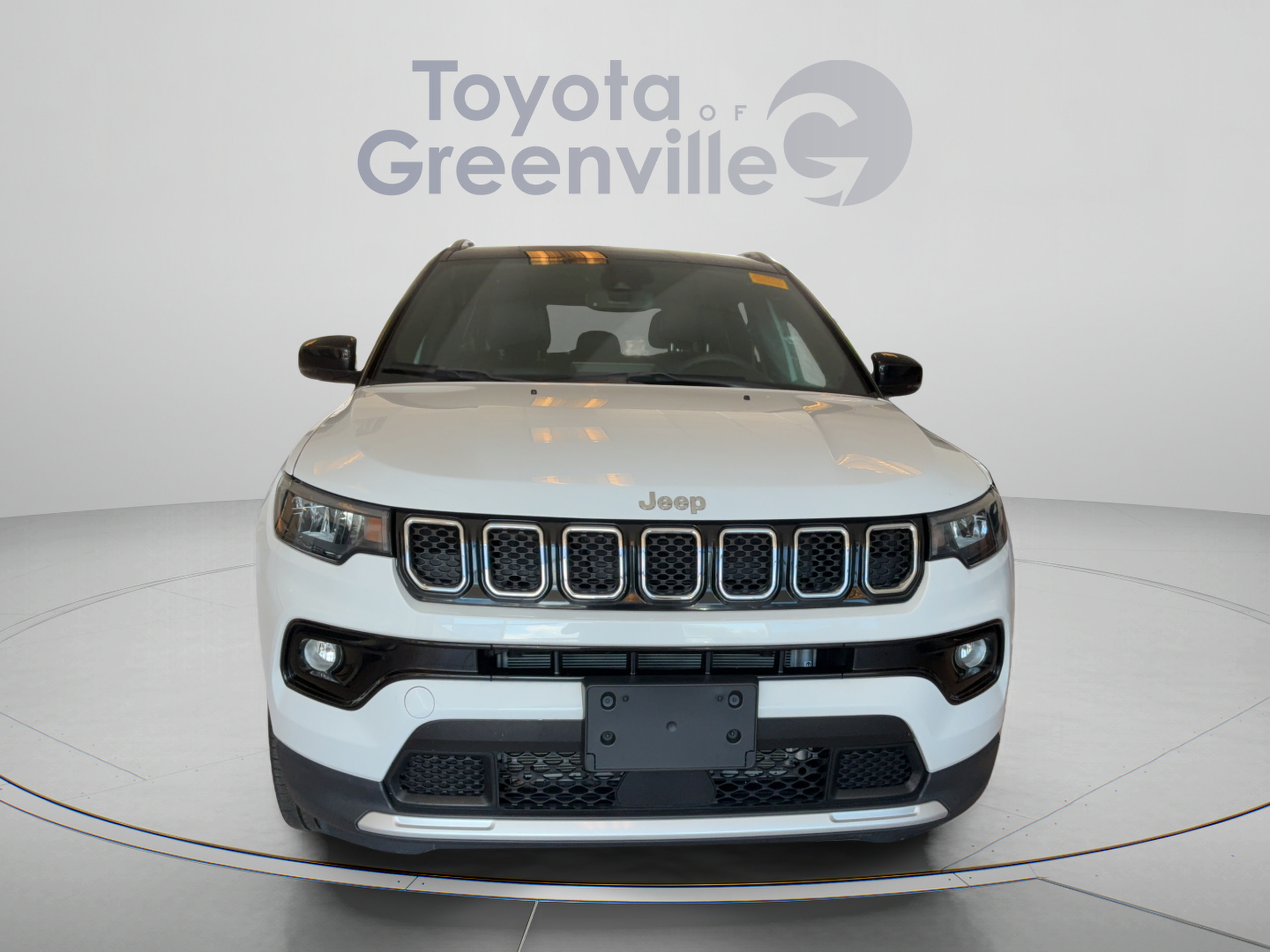 Used 2023 Jeep Compass Limited AWD/4WD image 9