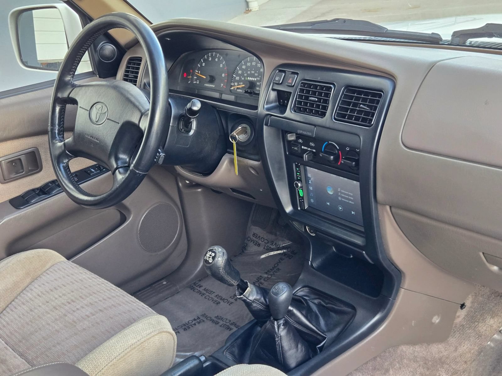 Used 1998 Toyota 4Runner SR5 AWD/4WD image 22