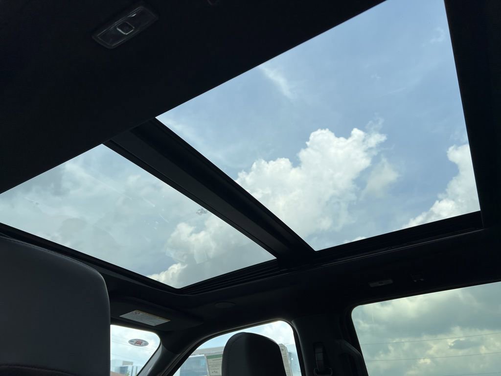 New 2025 Ford F250 Platinum image 36