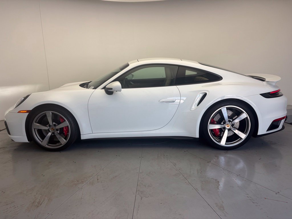 Certified 2024 Porsche 911 Turbo AWD/4WD image 3