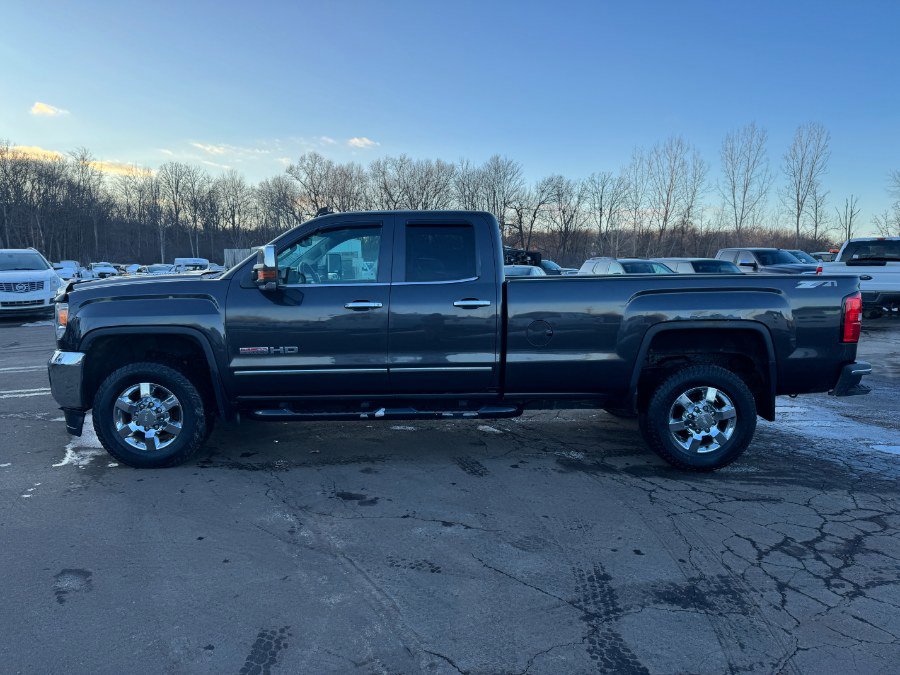 Used 2015 GMC Sierra 2500 SLE image 2