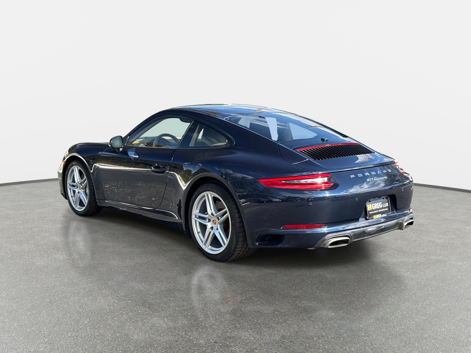Used 2017 Porsche 911 Carrera image 5
